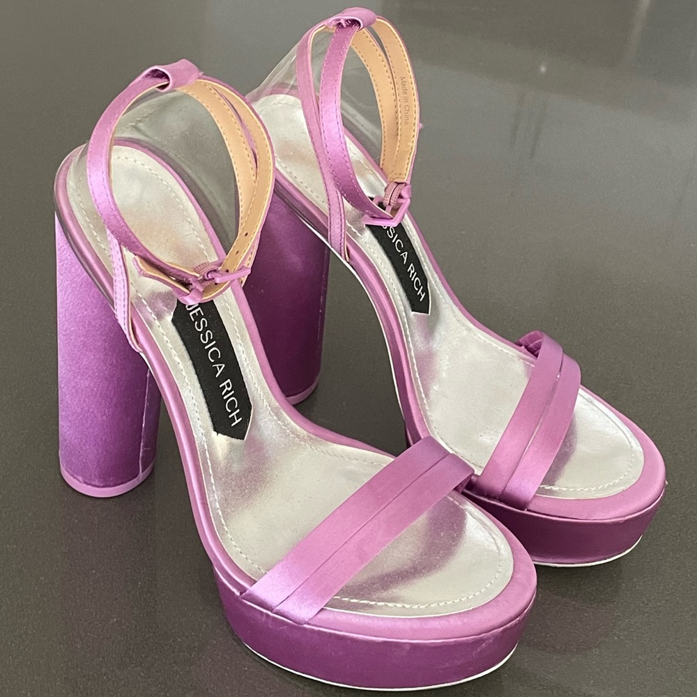 Jessica Rich Lilac 5” Platforms size 36